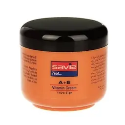 کرم مرطوب کننده دست و صورت ساویز مدل Vitamin Cream حجم 140 میلی‌ لیتر
